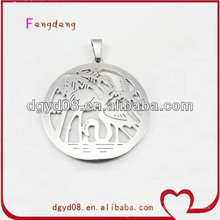 Stainless steel round shape flamingo pendant necklace